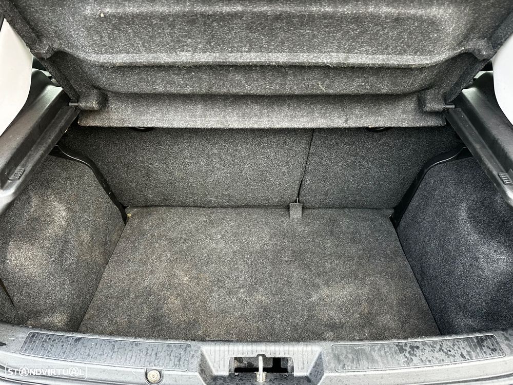 Fiat Grande Punto 1.3 M-Jet Sport - 32