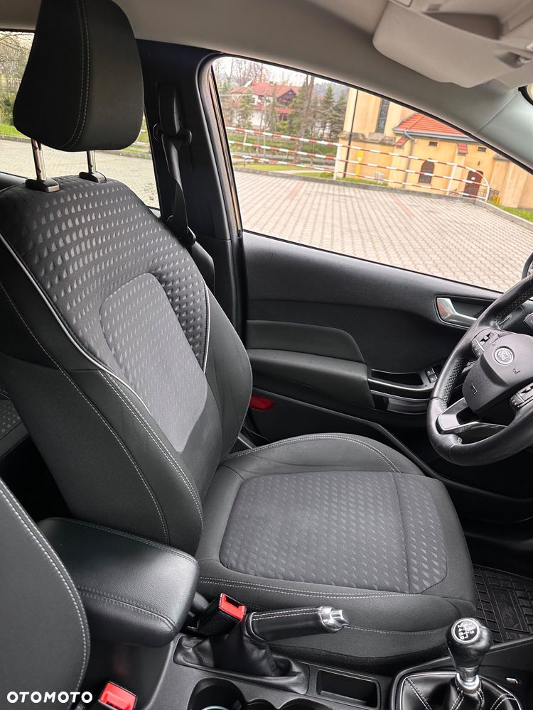 Ford Fiesta 1.0 EcoBoost S&S COOL&CONNECT - 27