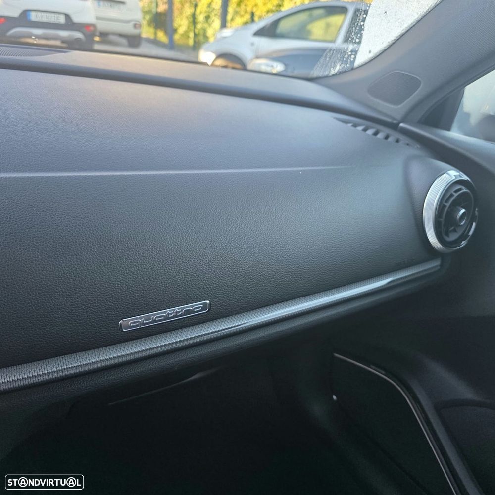 Audi RS3 Sportback 2.5 TFSI quattro S tronic - 29
