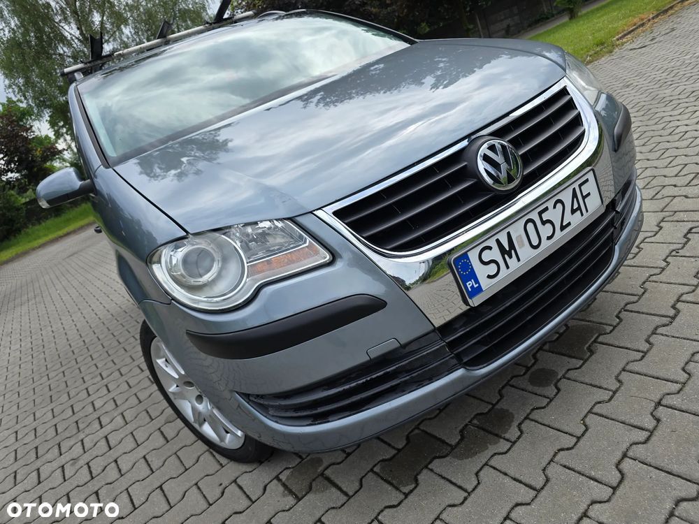 Volkswagen Touran 1.6 Basis - 33