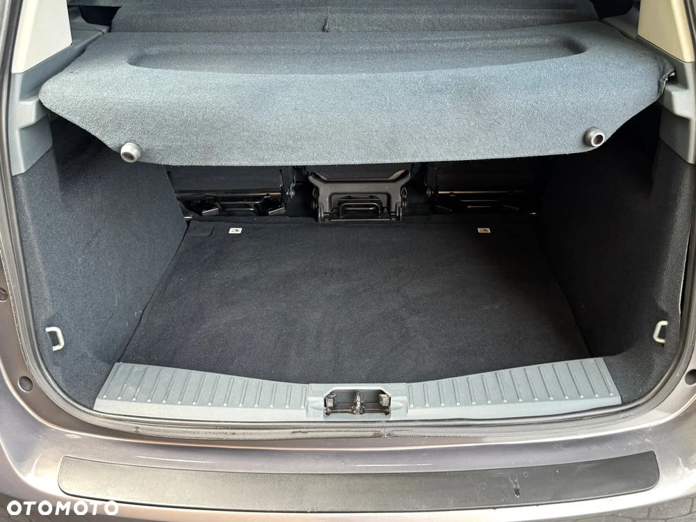 Ford C-MAX - 36