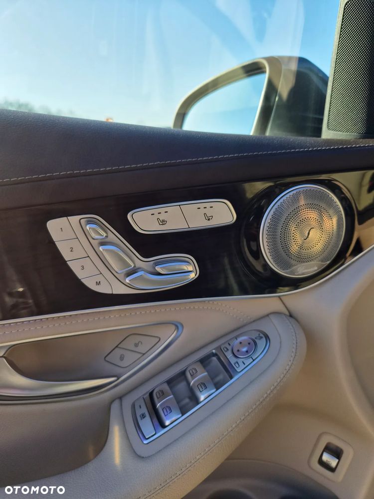 Mercedes-Benz GLC 220 d - 25