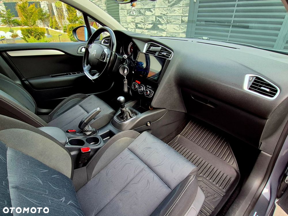 Citroën C4 1.6 VTi Seduction - 8