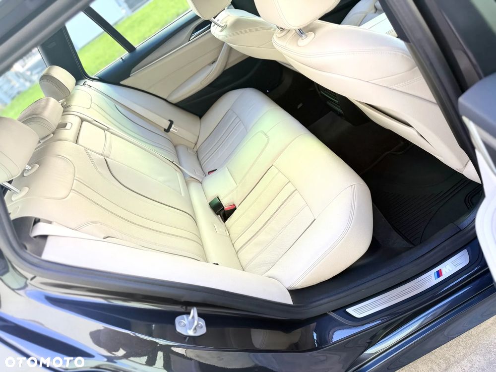 BMW Seria 5 520d xDrive M Sport sport - 15