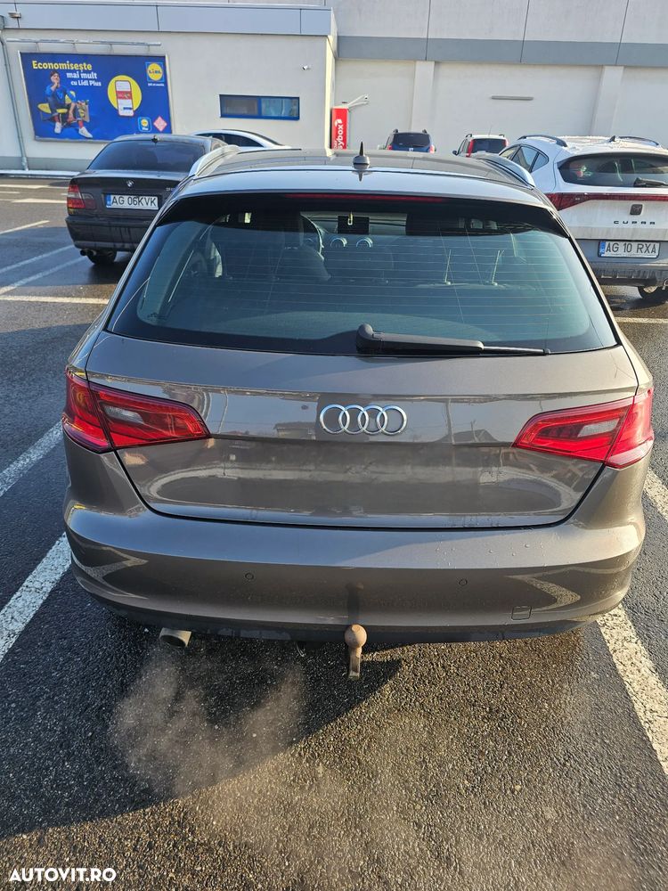 Audi A3 1.6 TDI (clean diesel) S line Sportpaket - 5