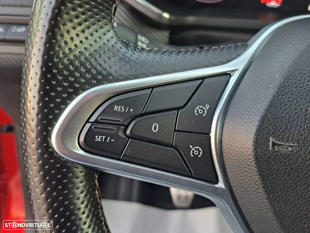 Renault Captur 1.0 TCe RS Line - 33