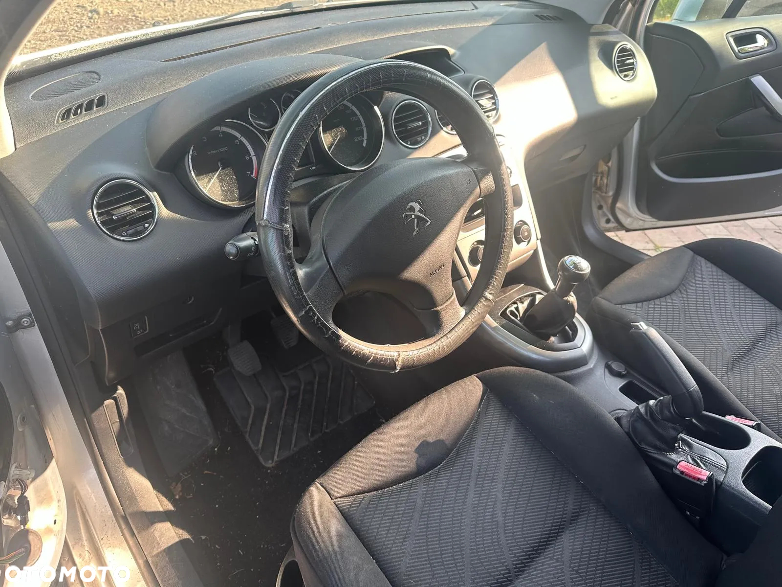 Peugeot 308 1.4 Trendy - 10