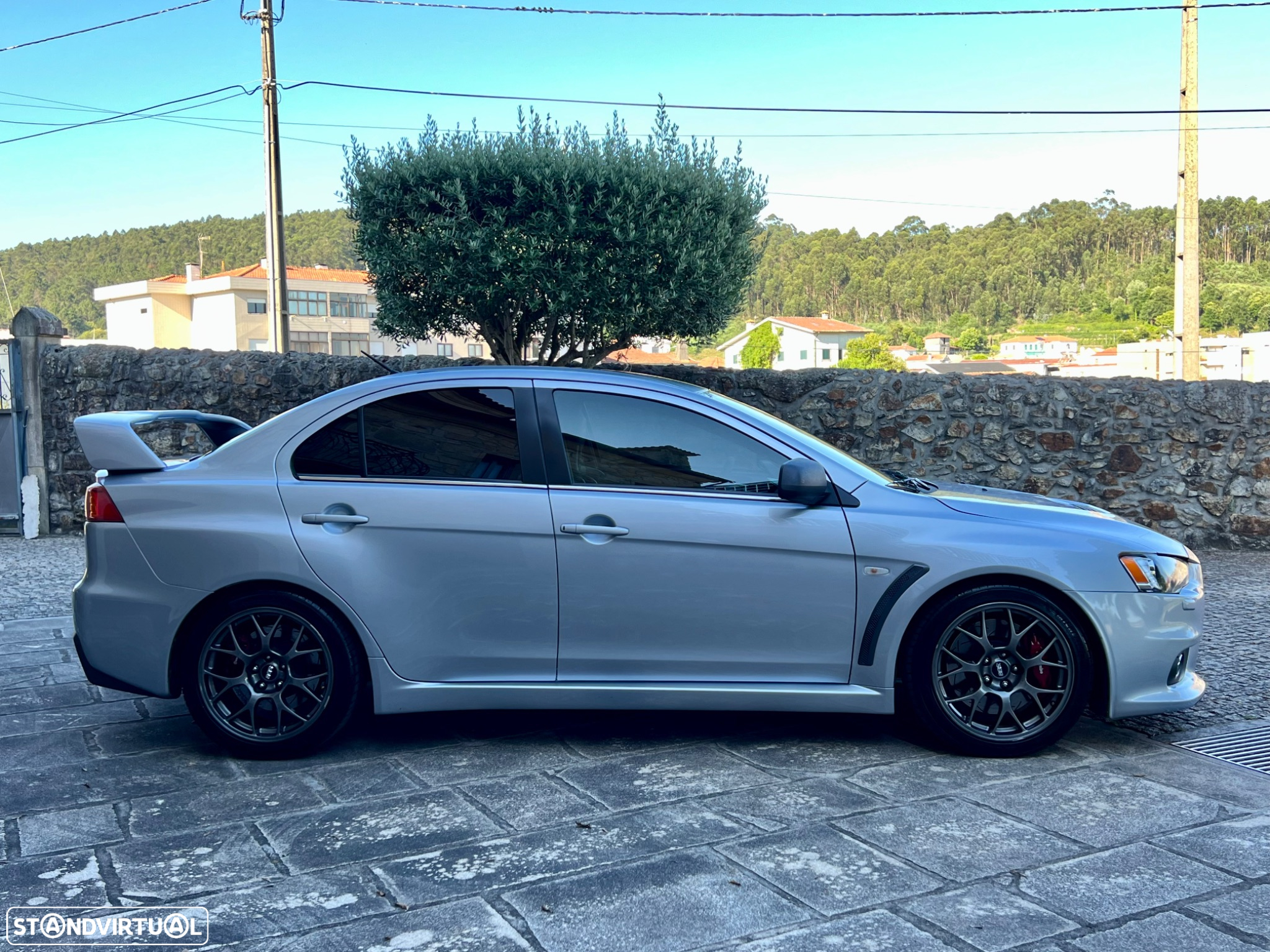 Mitsubishi Lancer - 10