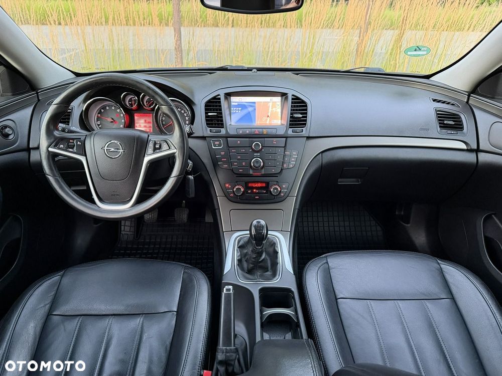 Opel Insignia - 28