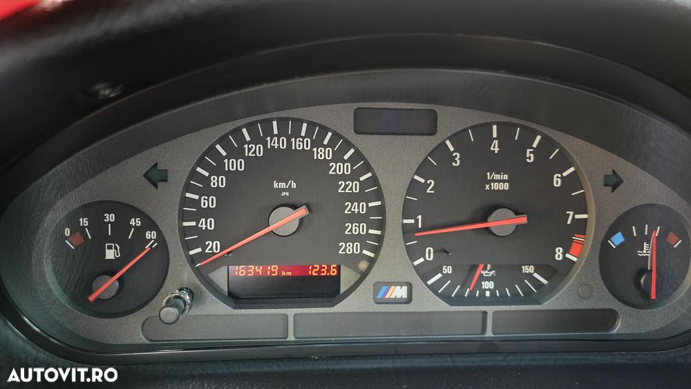 BMW M3 Standard - 16