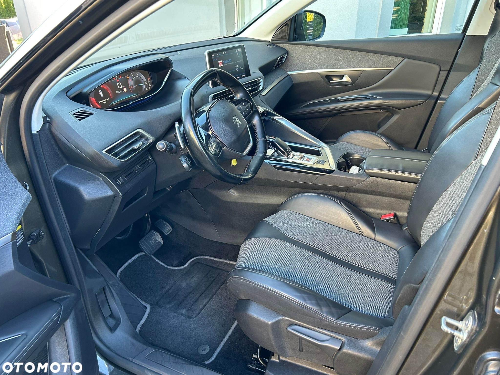 Peugeot 3008 1.5 BlueHDi Allure Pack S&S EAT8 - 6