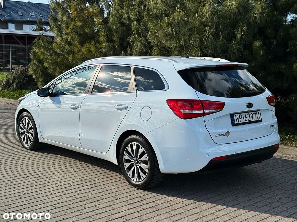 Kia Ceed 1.6 CRDi L - 14