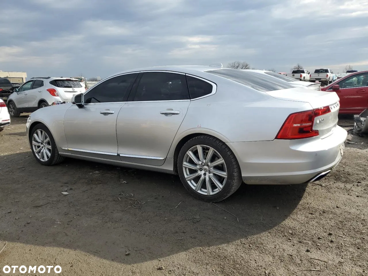 Volvo S90 T4 Momentum - 3