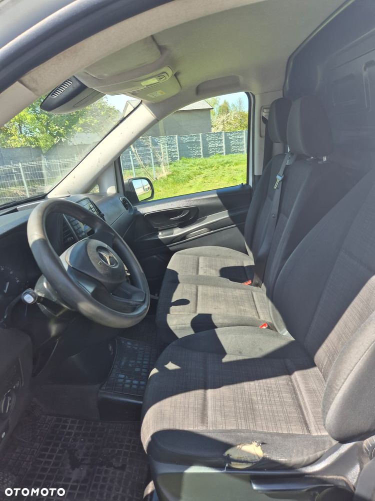 Mercedes-Benz VITO - 10
