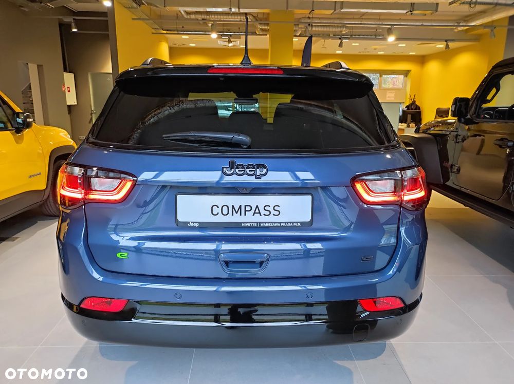 Jeep Compass 1.5 T4 mHEV Summit FWD S&S DCT - 13