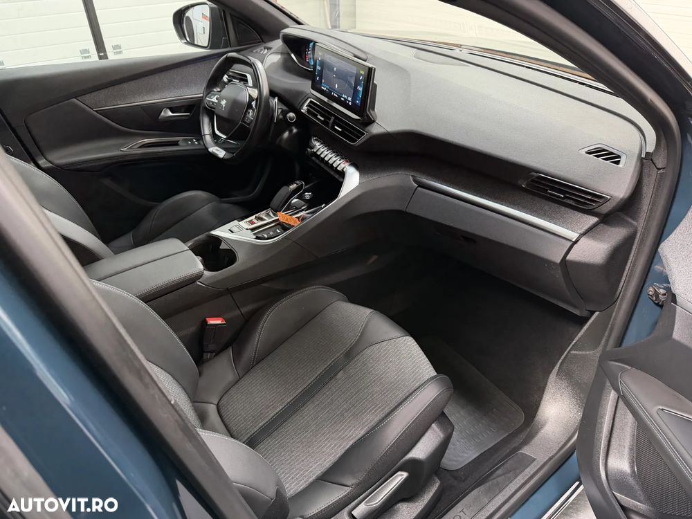 Peugeot 3008 PHEV 300 EAT8 4X4 GT - 13