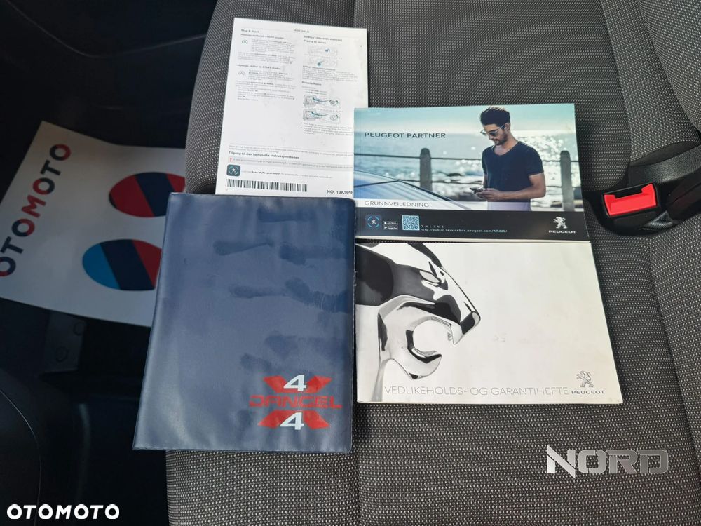 Peugeot Partner 4x4 1.5 Long Premium - 34