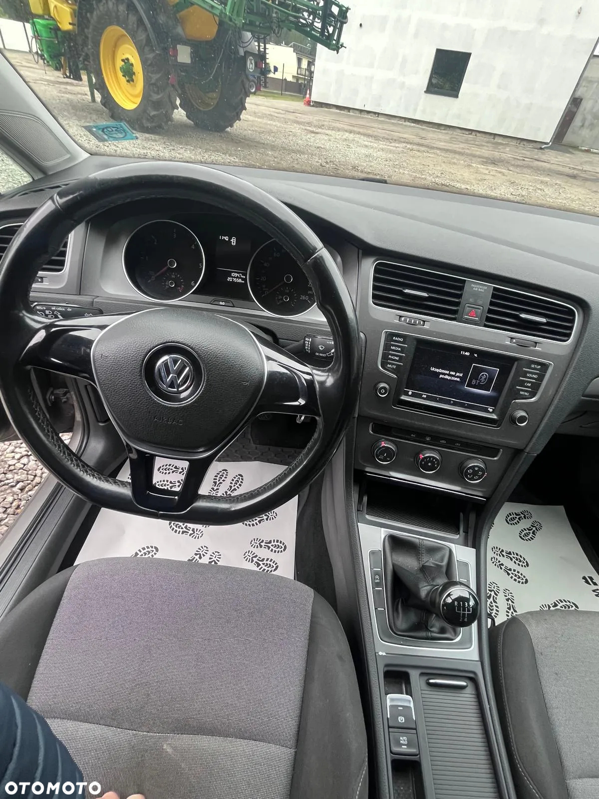 Volkswagen Golf VII 1.6 TDI BlueMotion Trendline - 9