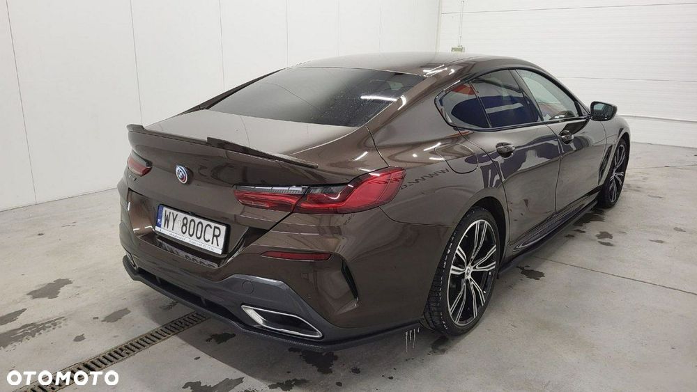 BMW Seria 8 840d xDrive mHEV - 6