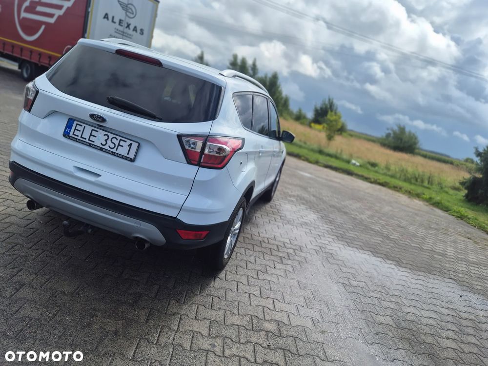 Ford Kuga 1.5 EcoBoost 2x4 Individual - 15