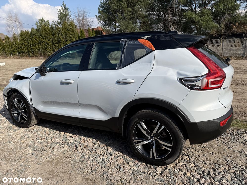 Volvo XC 40 D3 AWD Geartronic R-Design - 10