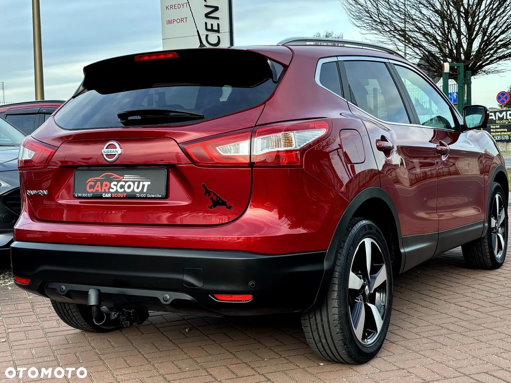 Nissan Qashqai 1.6 DCi Xtronic TEKNA - 8