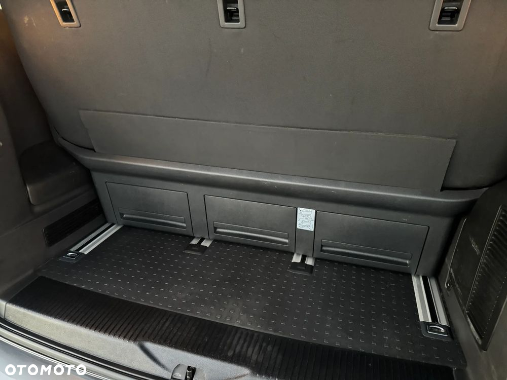 Volkswagen Multivan 2.0 TDI L1 Trendline DSG - 13