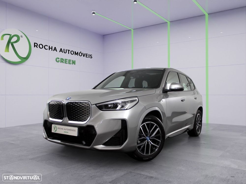 BMW iX1 eDrive20 M Sport Pack - 1
