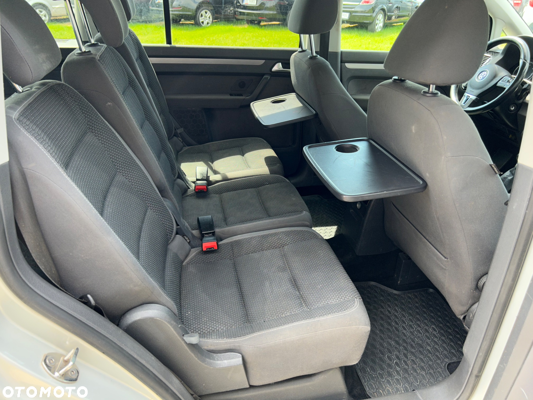 Volkswagen Touran - 9