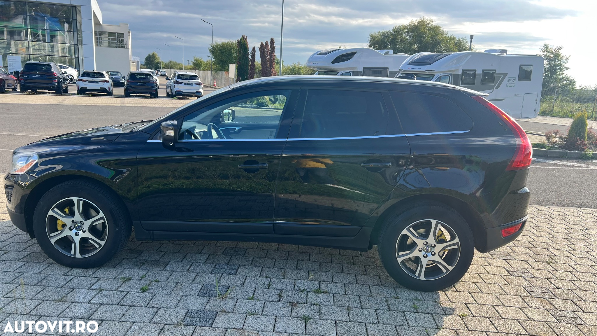 Volvo XC 60 D5 AWD Aut. Summum - 8