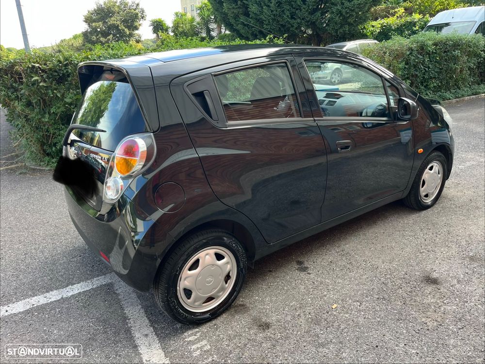 Chevrolet Spark 1.0 LS - 12