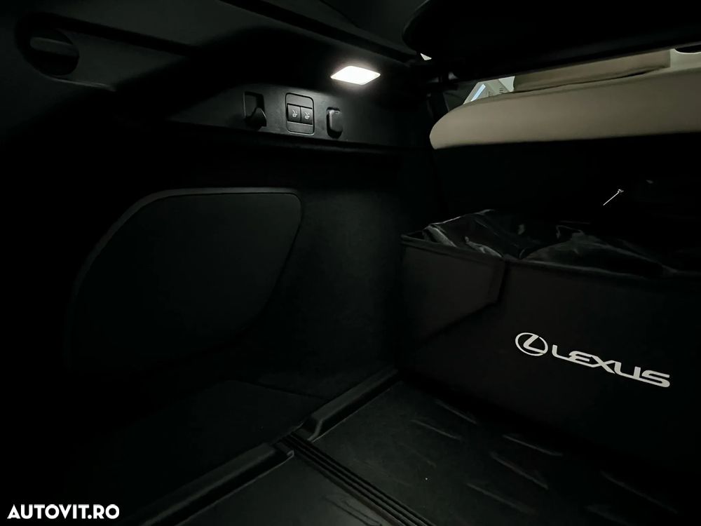 Lexus Seria RX 450h+ E-Four PHEV Executive - 39