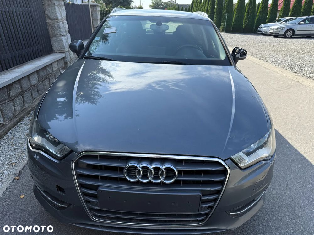 Audi A3 Sportback - 16