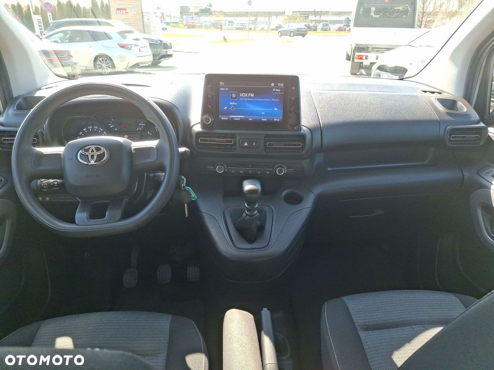 Toyota Proace City Verso 1.5 D-4D Business - 11