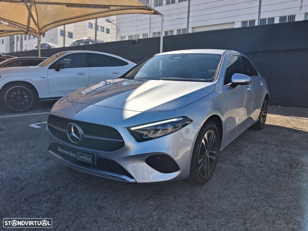 Mercedes-Benz A 250 Limousine - 2