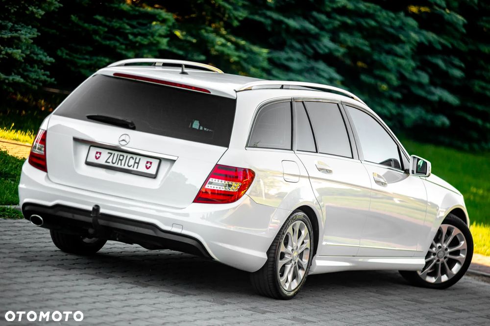 Mercedes-Benz Klasa C 250 CDI 4Matic 7G-TRONIC Avantgarde Edition - 20