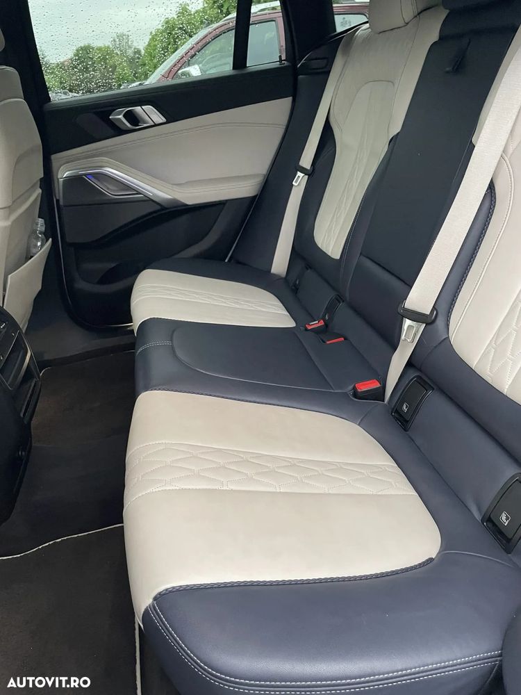 BMW X6 xDrive40d AT MHEV - 12