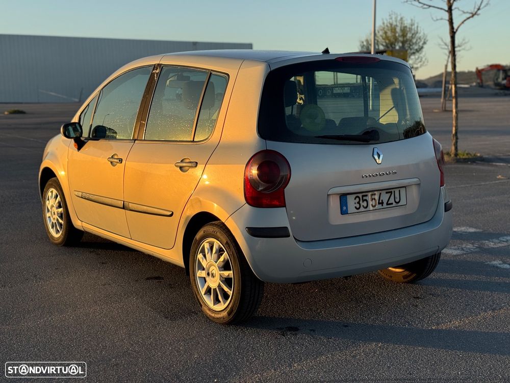 Renault Modus 1.2 Dynamique - 4