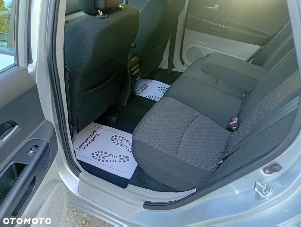 Kia Ceed - 25