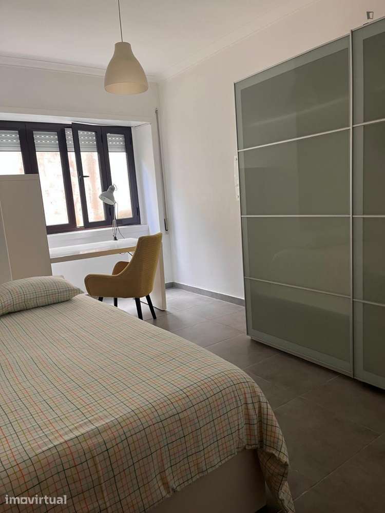 Quarto - localizado em Cidral Coimbra - Grande imagem: 3/22