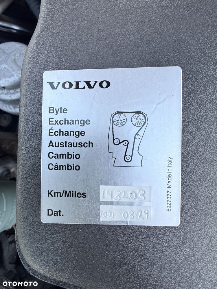 Volvo V60 DRIVe Momentum - 21