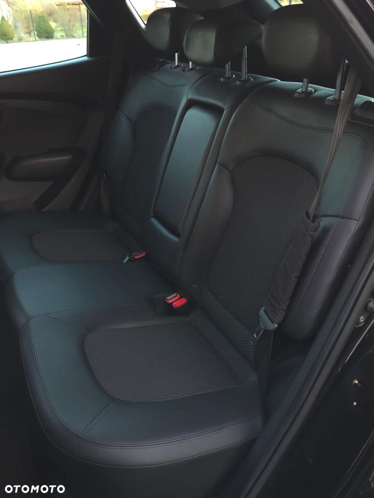 Hyundai ix35 2.0 CRDi 4WD Premium - 18