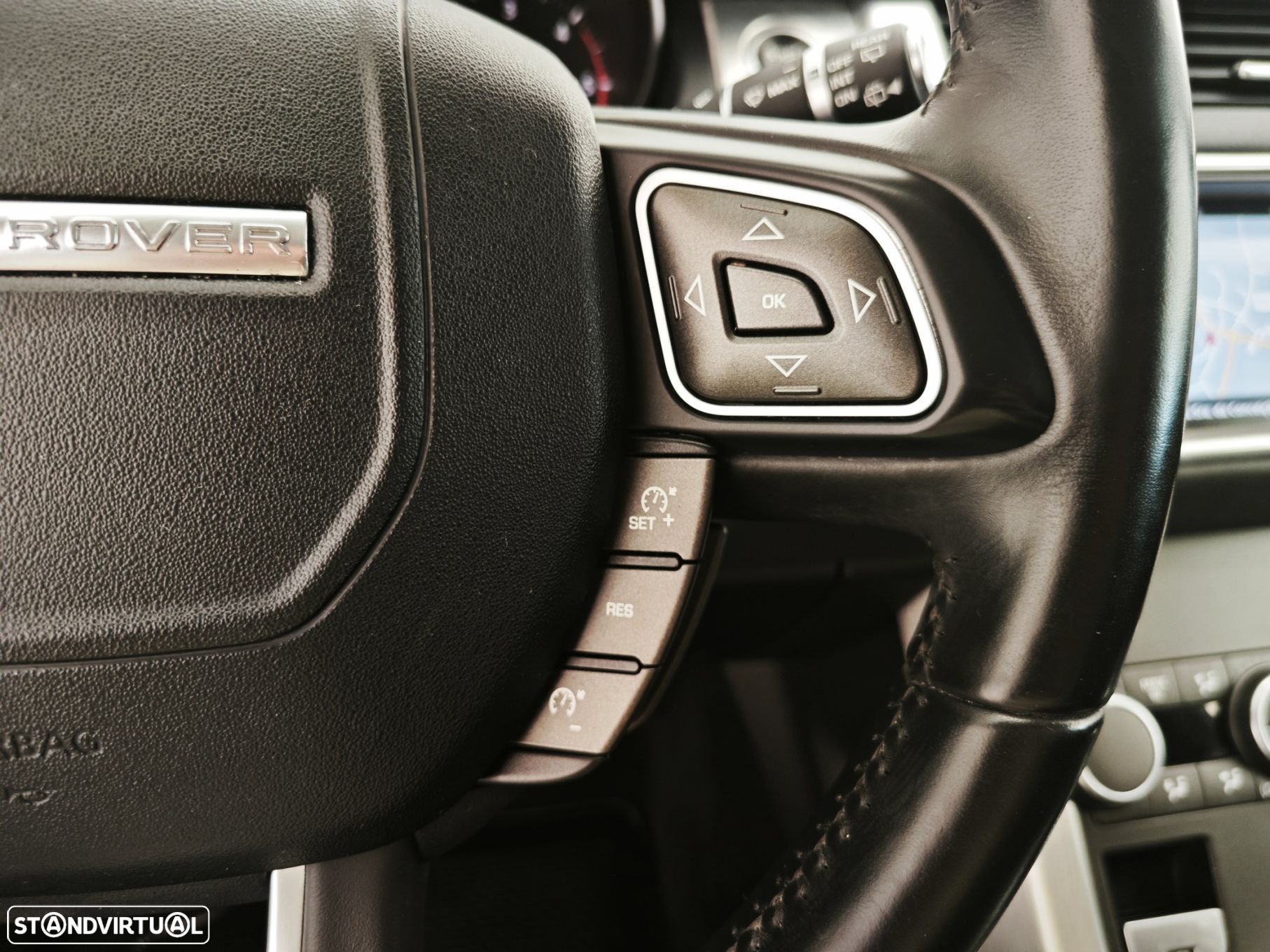Land Rover Range Rover Evoque TD4 SE Dynamic - 32