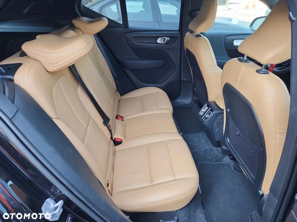 Volvo XC 40 T5 AWD Momentum - 10