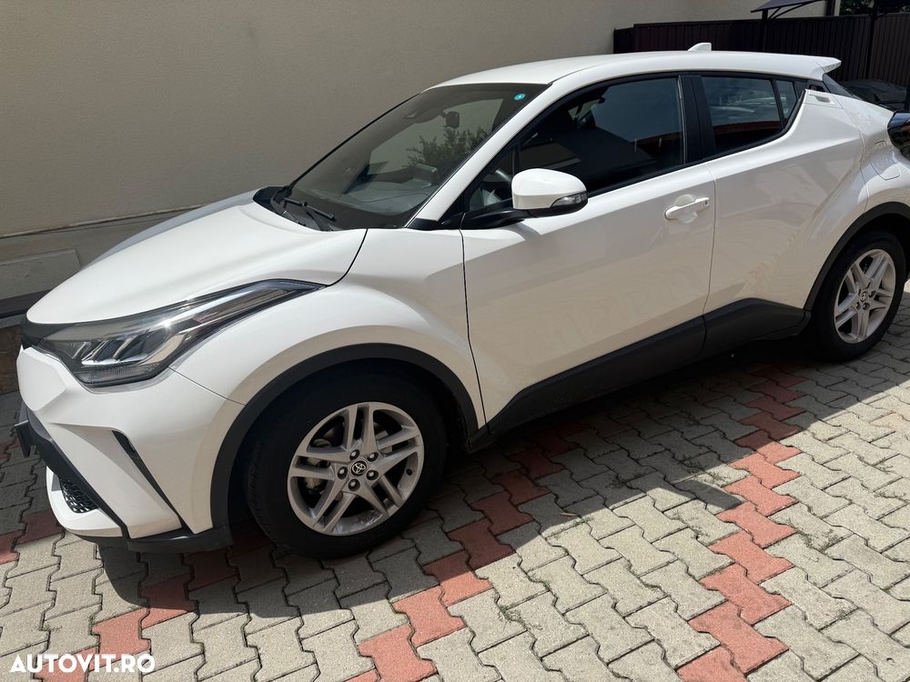 TOYOTA C-HR 2023 — imagine 2
