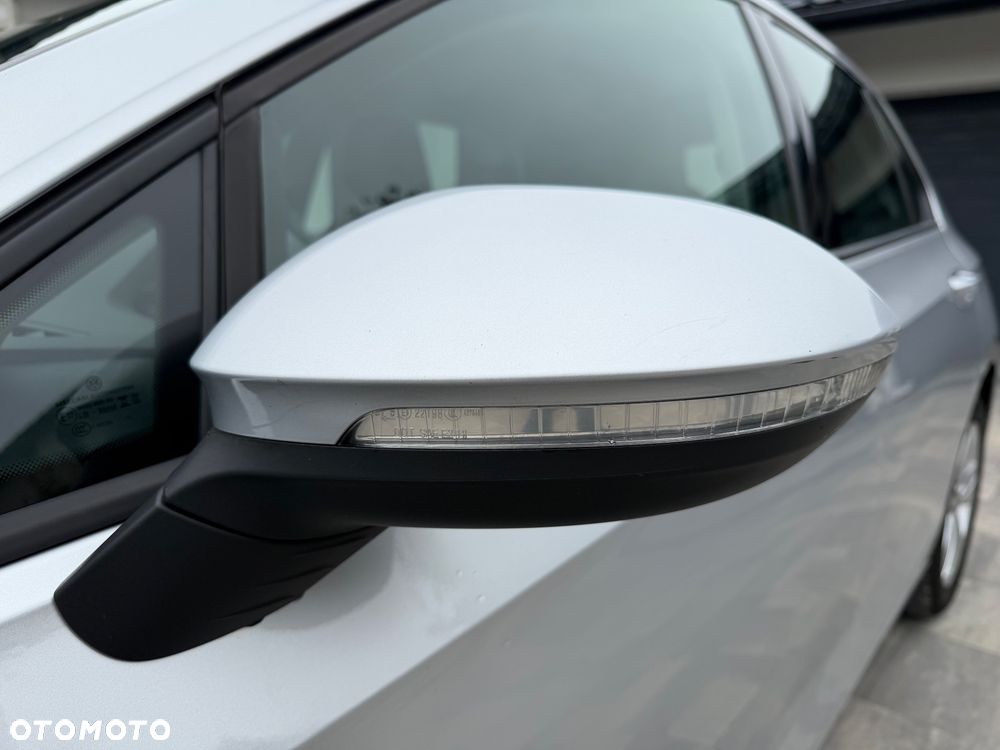 Volkswagen Golf 2.0 TDI Life - 17