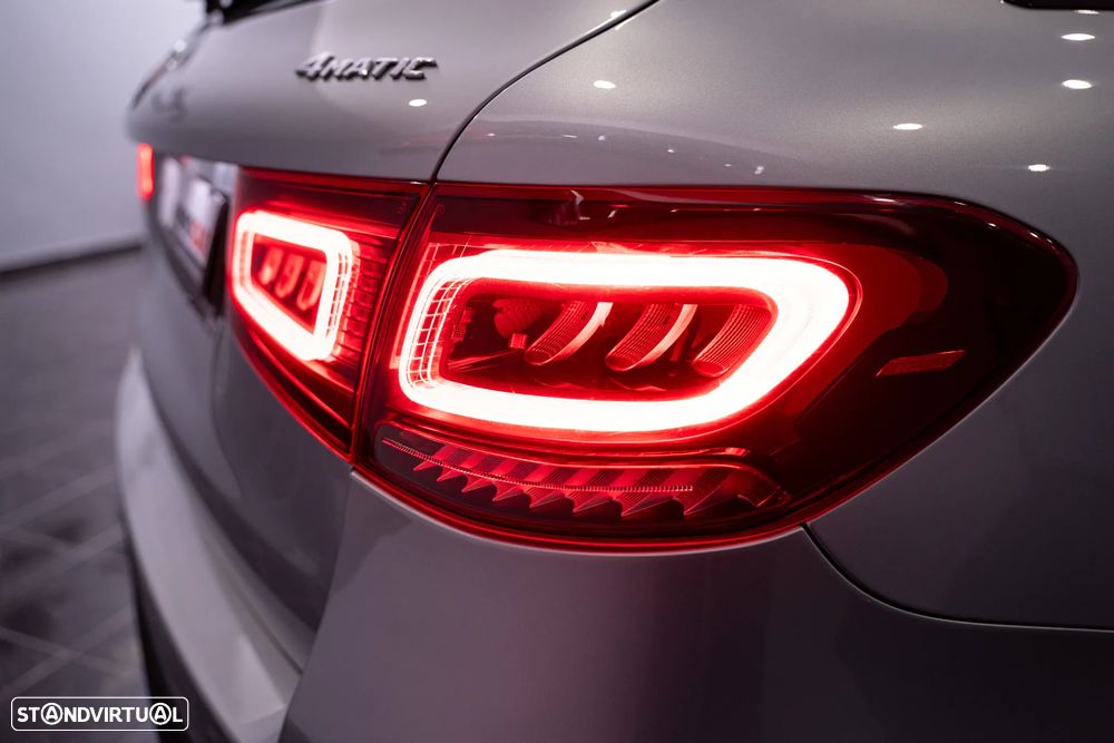 Mercedes-Benz GLC 300 de 4Matic - 12