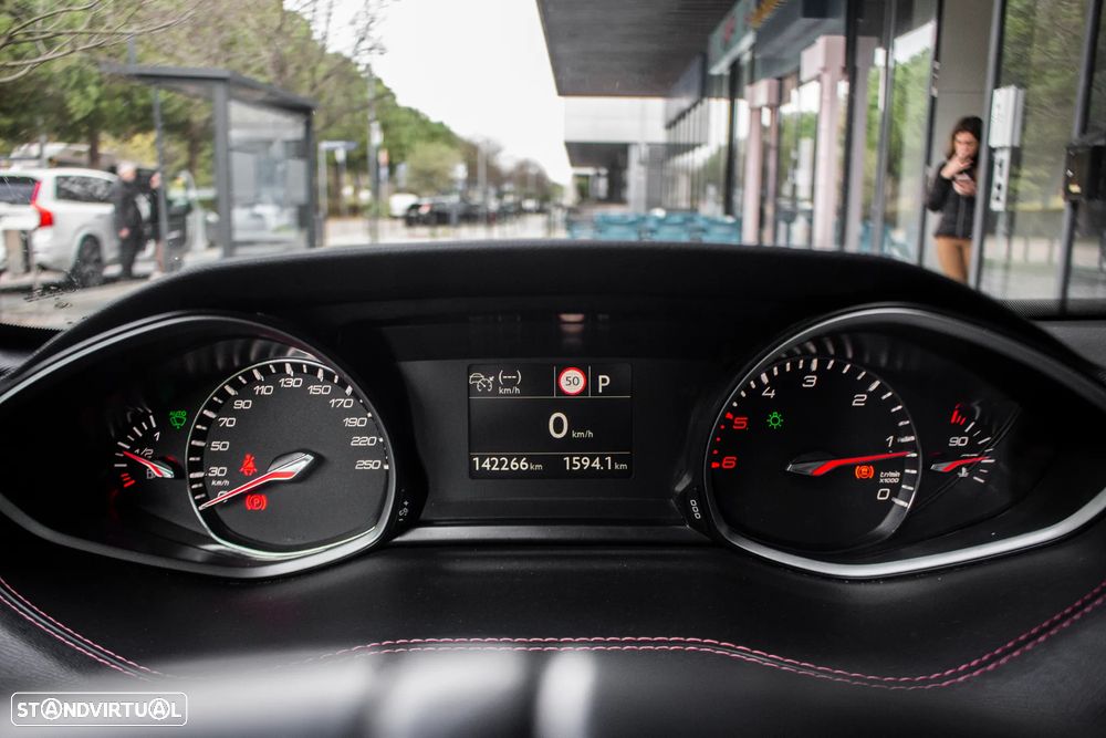 Peugeot 308 1.5 BlueHDi GT Line EAT8 - 19