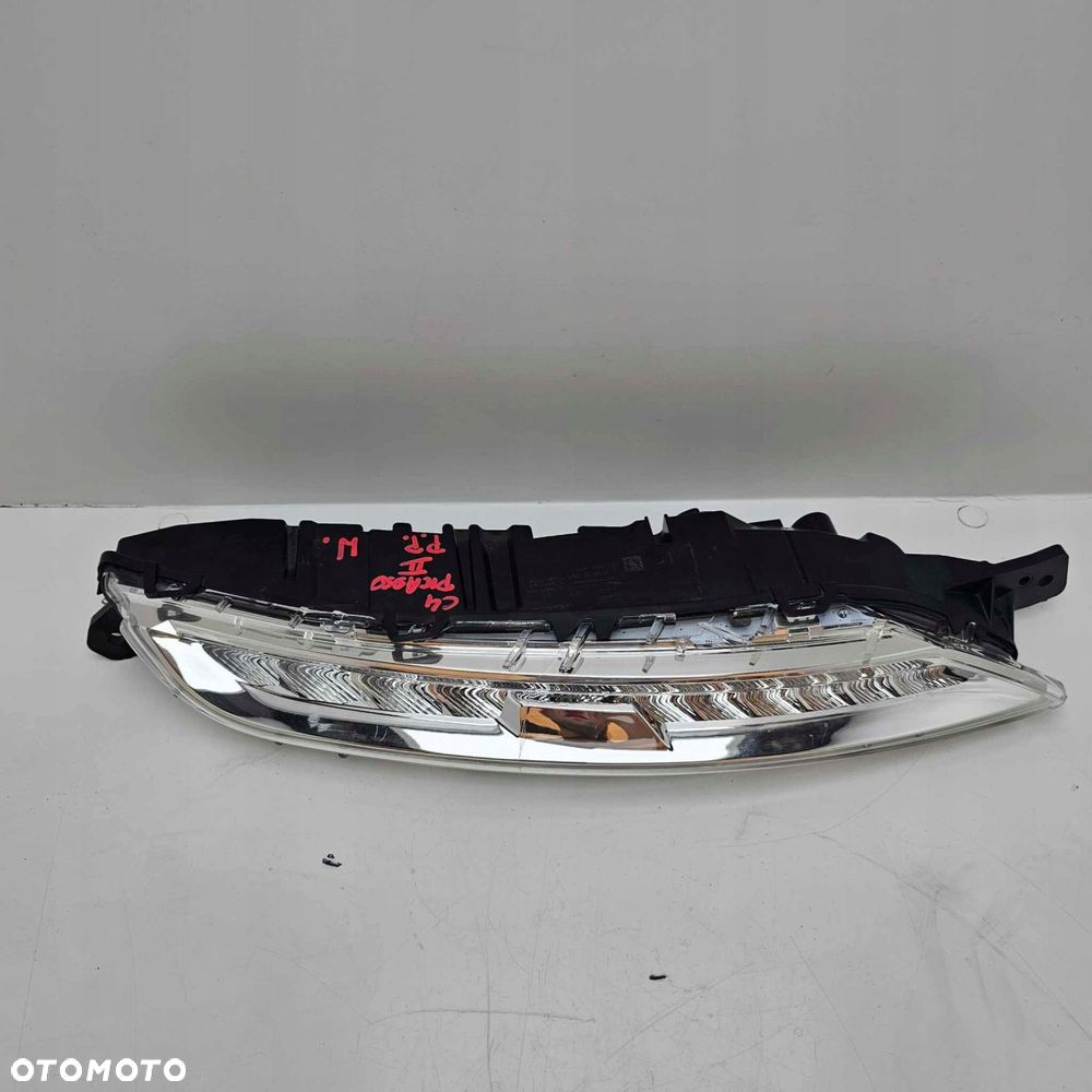 citroen c4 picasso ii led lampa prawa drl - 2