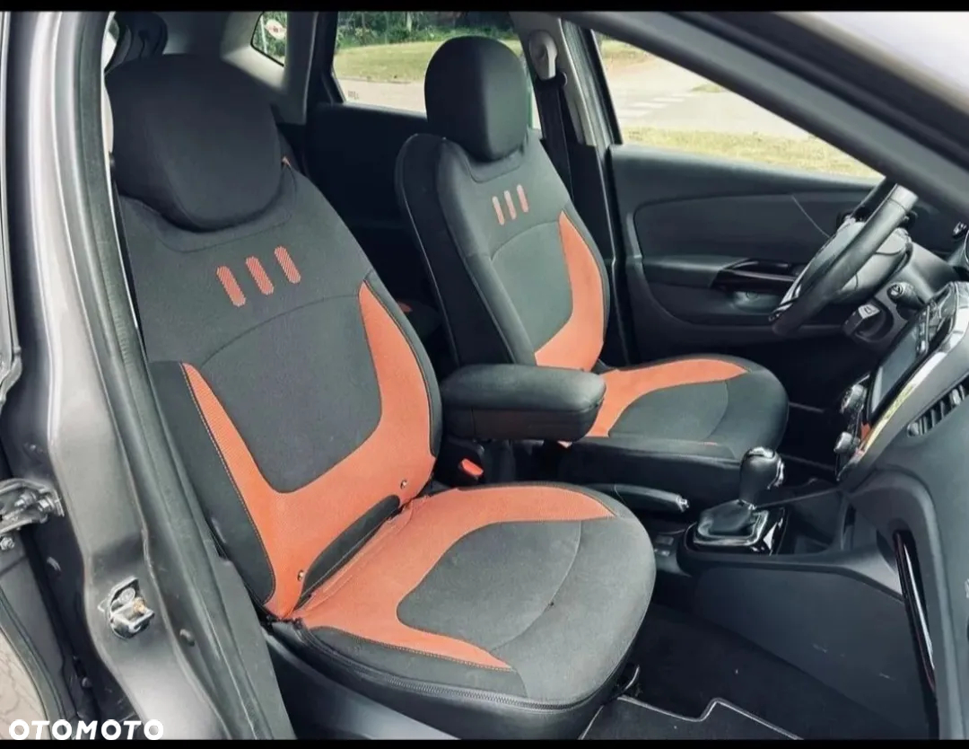 Renault Captur - 11